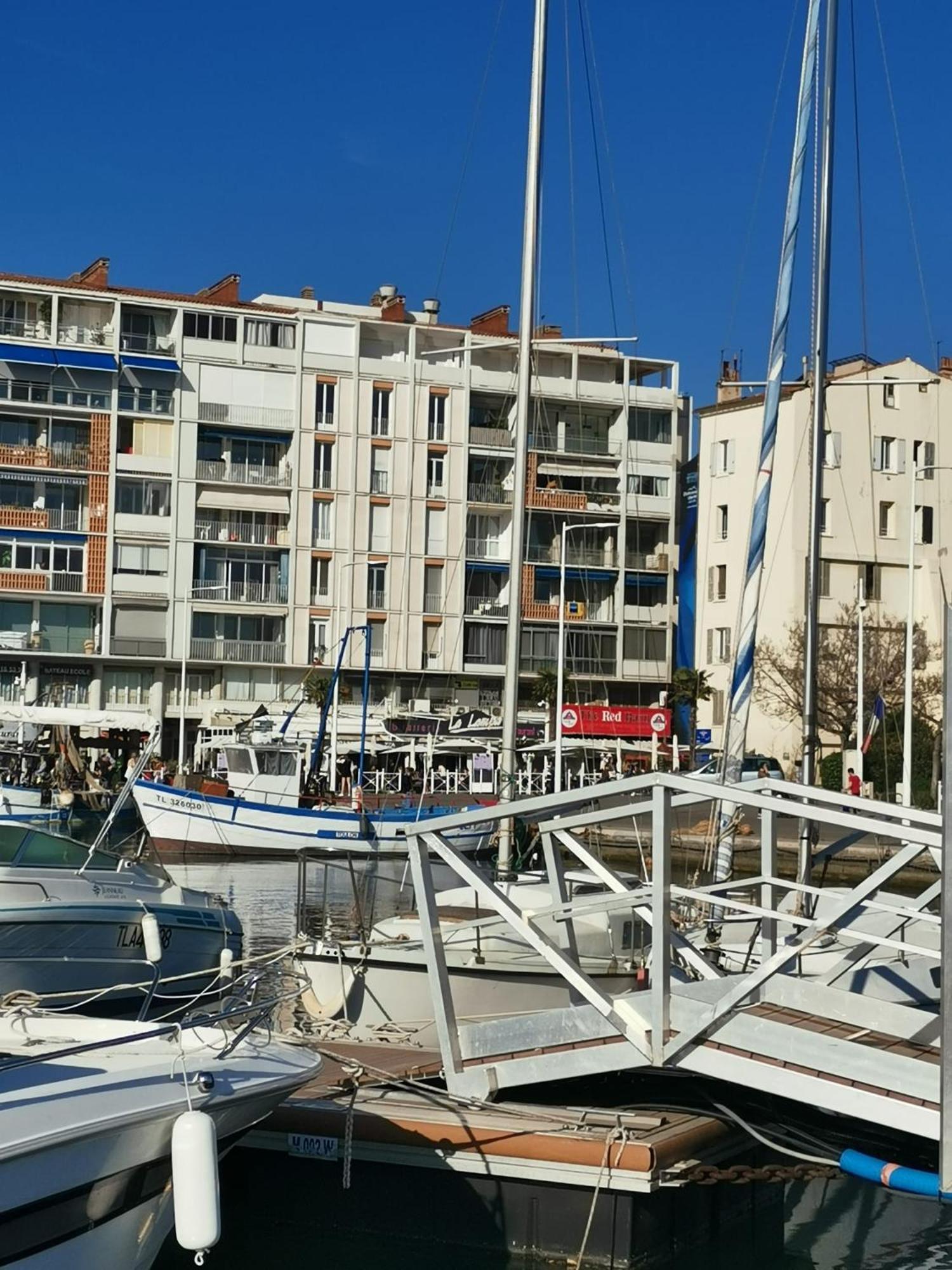 Marina Dream Apartment